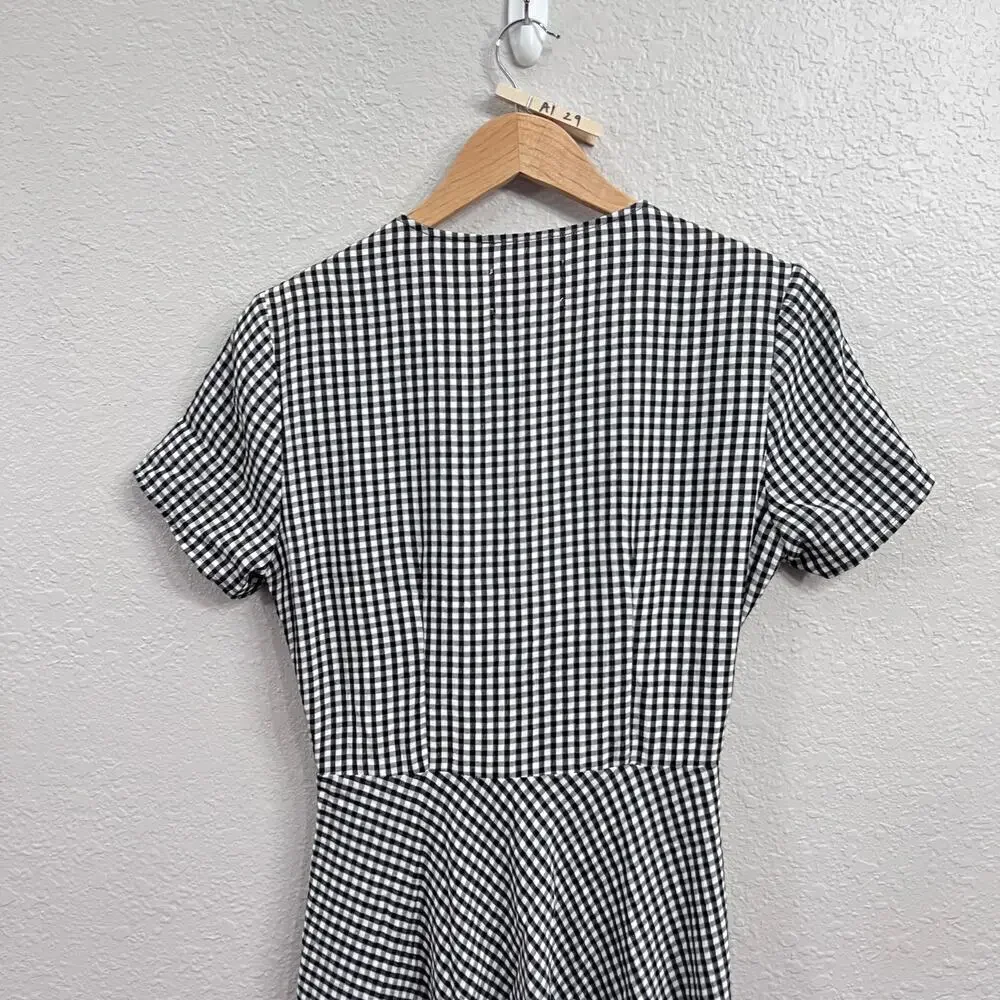 NEW SOLID AND STRIPED BLACK WHITE GINGHAM PRINT CUTOUT KNEE LENGTH DRESS MEDIUM